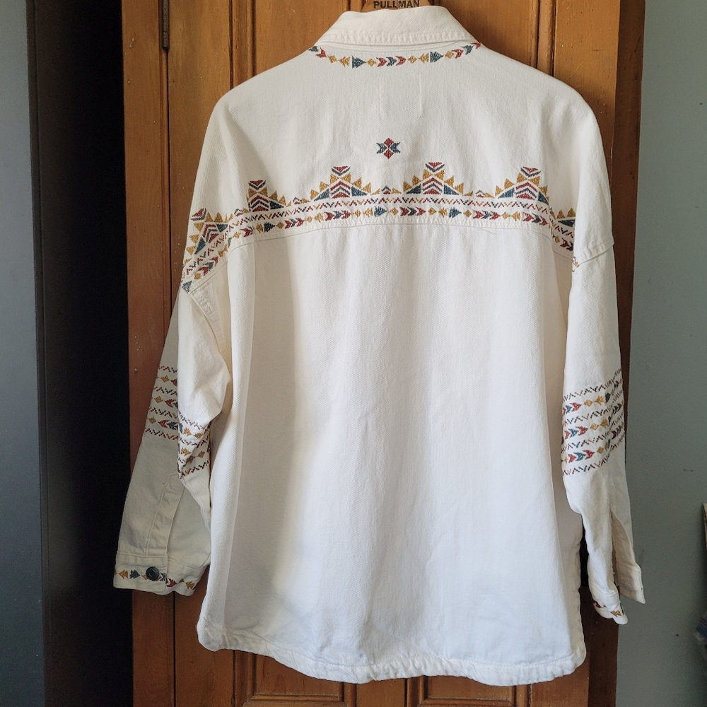 NWT Zara Southwestern Embroidered Denim Overshirt Jacket White Size Large Boho - Picture 9 of 16